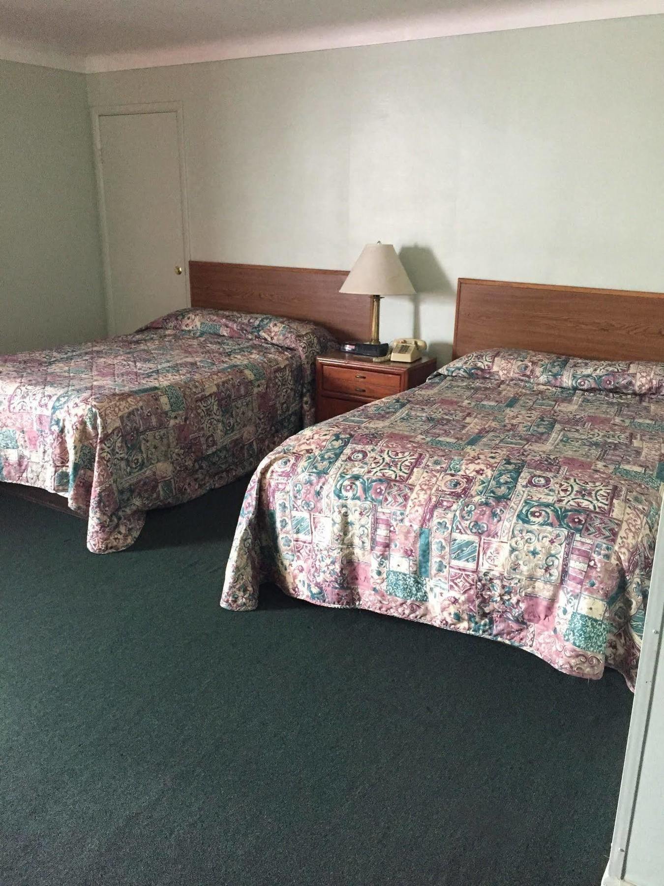 Crown Inn Toledo Ngoại thất bức ảnh