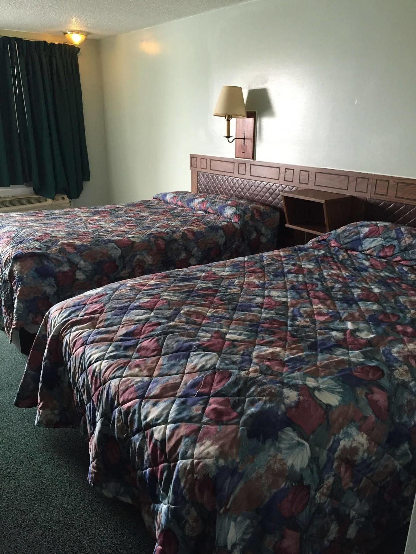 Crown Inn Toledo Ngoại thất bức ảnh
